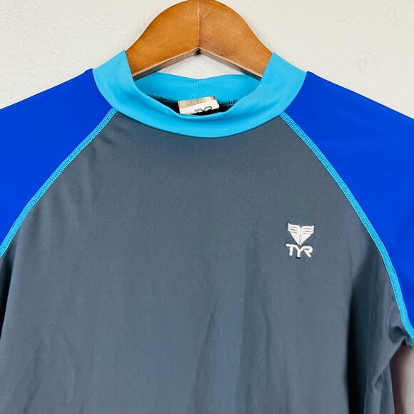 Tyr Top Base Layer Long Sleeve Swim - Kids L - Picture 2 of 4